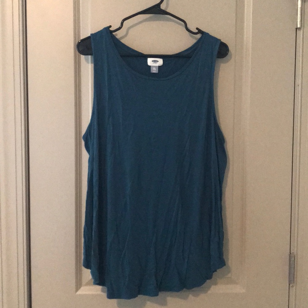 OLD NAVY tank.